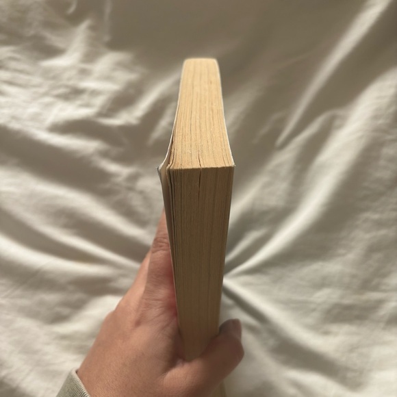 Big Magic from Elizabeth Gilbert - Paperback - Fair Condition - Picture 4 of 5